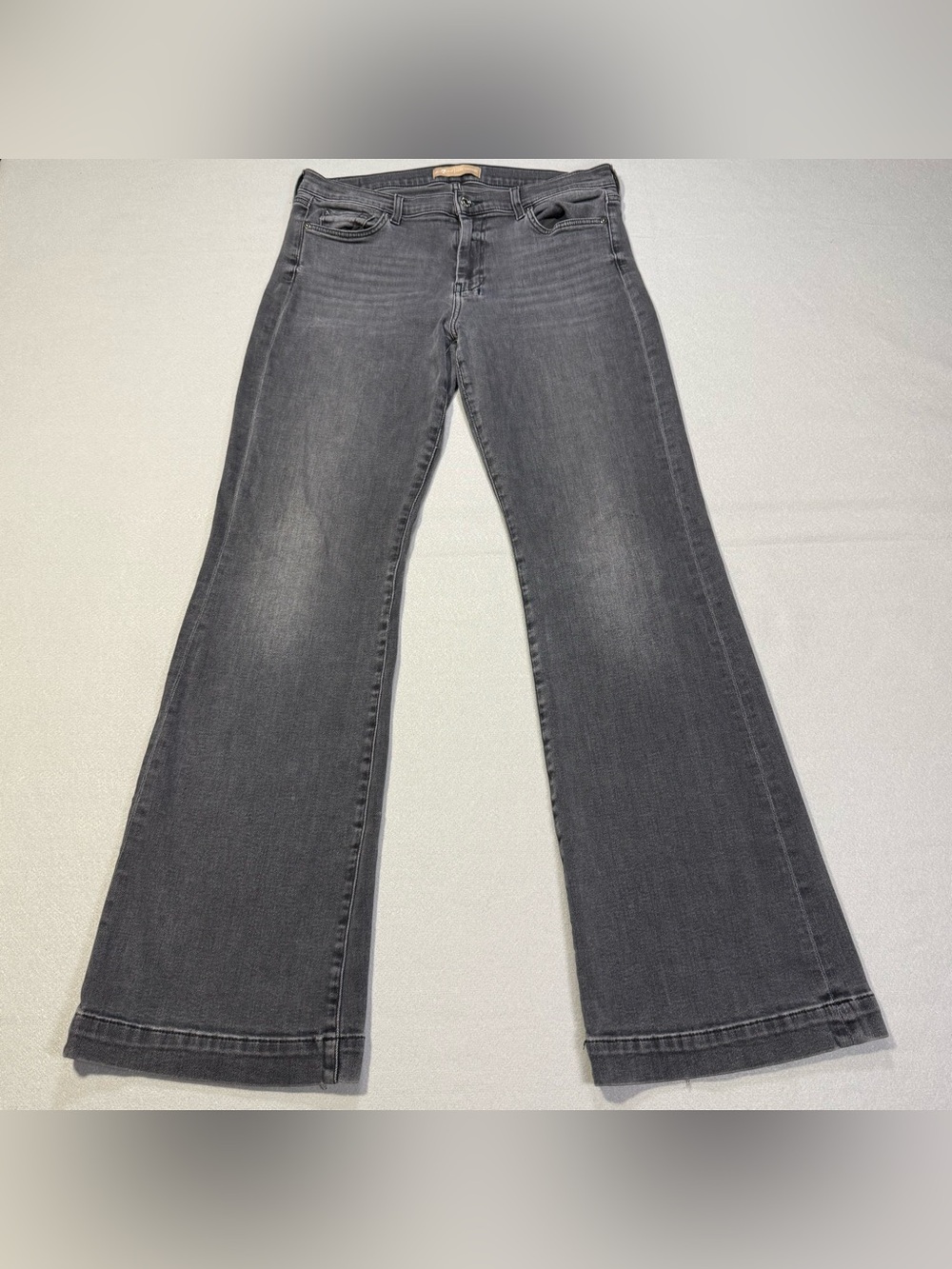 7 For All Mankind Luxe Vintage Dojo Jeans Women’s Size 32 Gray Wide Leg Flare